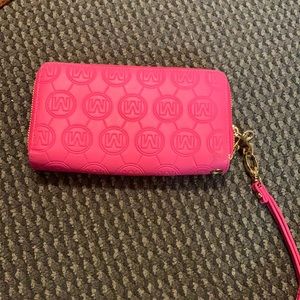 Milan pink hand strap purse